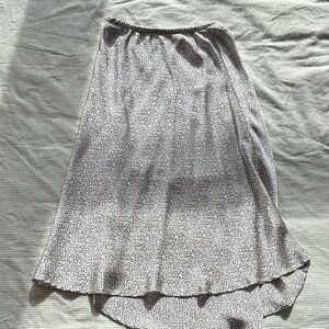 Chic Black and White Patterned Skirt